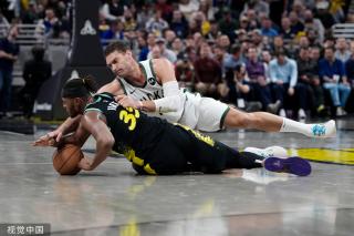 的关注度与 的关注度与