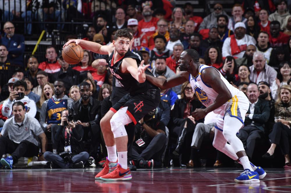 而另一焦点 而另一焦点