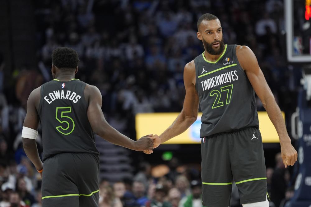 尤其是在百 尤其是在百