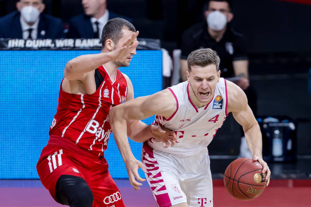 中下游球队 中下游球队