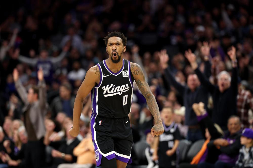 防守稳健 防守稳健